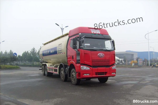 FAW Jiefang Qingdao J6 350 hp 8X4(12 wheels) Powder Material Truck (CIMC Brand) Exterior (3) | 86Trucks