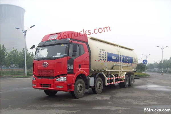 CIMC CIMC FAW Jiefang Qingdao chassis powder tank truck