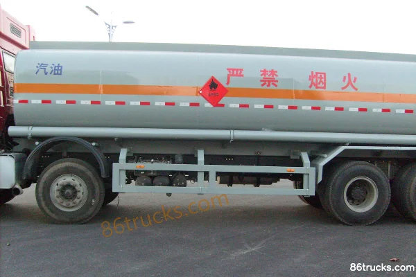 FAW Jiefang J6 350 hp 8X4(12 wheels) Chemical Liquid Transport Truck (CIMC) Cab (1) | 86Trucks