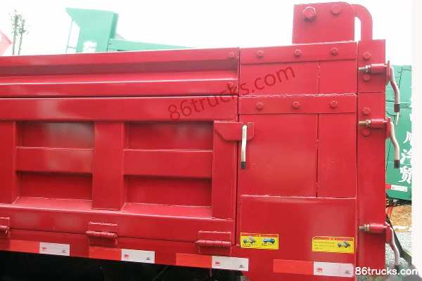 Dongfeng Jingang 65 hp 4X2(6 wheels) Dump Truck Chassis (1) | 86Trucks