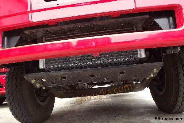 FAW Jiefang J6P heavy truck 350hp 6X4(10 wheels) 5.8m dump truck (cab-over) Chassis (1) | 86Trucks