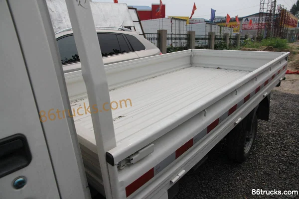 Jinbei Star 60 hp 4X2(6 wheels) Gasoline 2.1m Single Row Flatbed Mini Truck Chassis (3) | 86Trucks