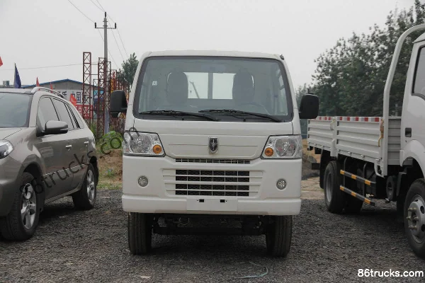 Jinbei Star 60 hp 4X2(6 wheels) Gasoline 2.1m Single Row Flatbed Mini Truck Exterior