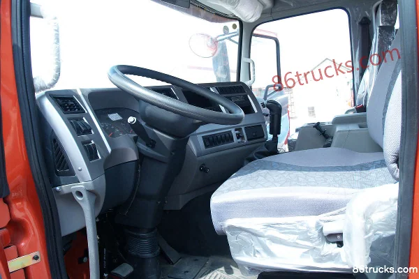 Jinggong Yuanzheng tracteur routier 340 ch 6X4(10 roues) Cabine (1) | 86Trucks