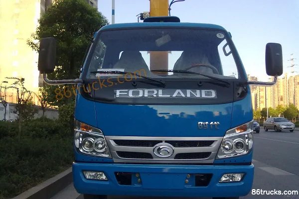 Shidai Jingang 100 hp 4X2(6 wheels) truck-mounted crane Exterior (2) | 86Trucks