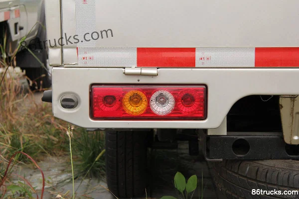Tangjun Sailing 1.1L 61hp 4X2(6 wheels) Gasoline 2.9m Single Row Flatbed Mini Truck Body (3) | 86Trucks