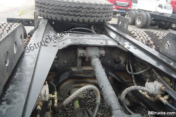 XCMG Ruilong camion benne 290 ch 6X4(10 roues) 5,6 m Châssis (2) | 86Trucks