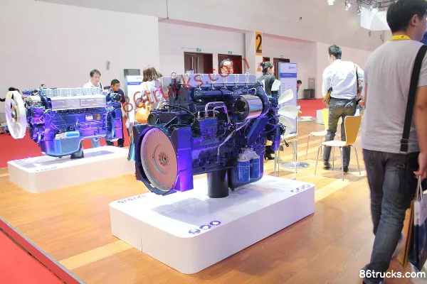 Weichai WP12.480 480 hp 12L China IV Diesel Engine Exterior (3) | 86Trucks