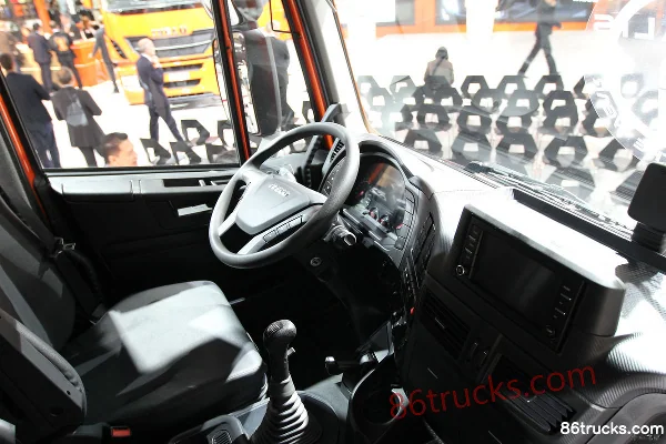 IVECO Stralis Hi-Road série poids lourd 330 ch 4X2(6 roues) tracteur routier Cabine (3) | 86Trucks