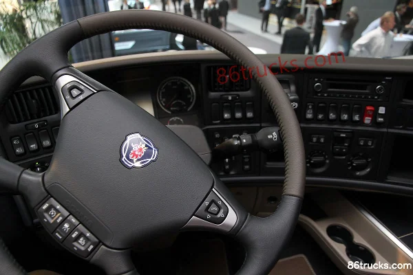 Scania R série poids lourd 480 ch 6X2R tracteur routier (modèle R480 LA6X2/4MNB) Cabine (1) | 86Trucks