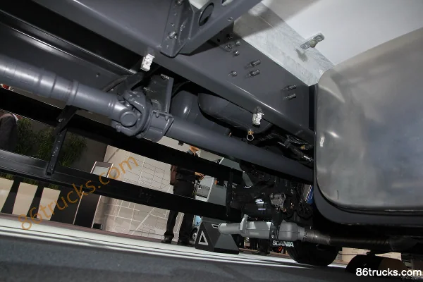 Scania P series heavy truck 280 hp 4X2(6 wheels) city cargo truck (model P280 DB4xMNB) Chassis (3) | 86Trucks