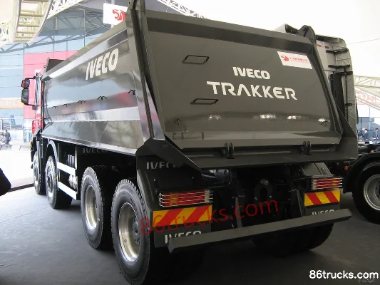 IVECO Trakker Series Heavy Truck 500 hp 8X4(12 wheels) Dump Truck Exterior (3) | 86Trucks