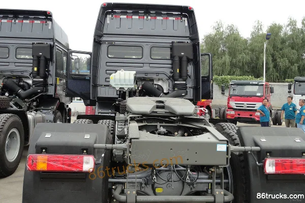 Sinotruk HOKA H7 Heavy Truck 375 hp 6X4(10 wheels) Tractor Truck Chassis (1) | 86Trucks