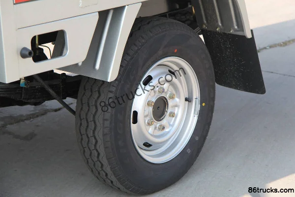 Ankai Shenqi 1.1L 62 ch 4X2(6 roues) essence 0,7 t camionnette biplace 2,3 m Châssis (2) | 86Trucks