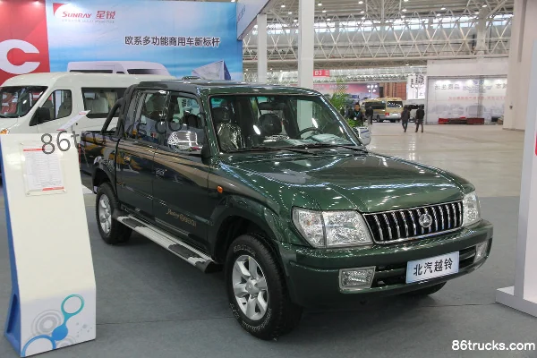 BAIC Ruiling Chuangye Edition 2013 4WD 2.5L Diesel Double Row Pickup Cab (3) | 86Trucks