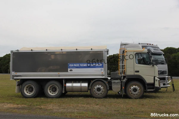 Volvo FMX Heavy Truck 410 hp 8X4(12 wheels) Dump Truck Exterior (3) | 86Trucks