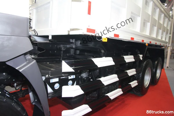 Guangqi HINO 700 Series Heavy Truck 350hp 6X4(10 wheels) 5.6m Dump Truck Cab (2) | 86Trucks