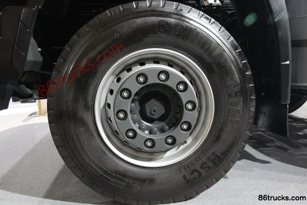 IVECO New Trakker Series Heavy Truck 500hp 8X4(12 wheels) Dump Truck Chassis (1) | 86Trucks