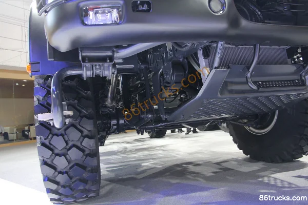 IVECO EuroCargo Series 299 hp 4X4(6 wheels) Cargo Truck Chassis (2) | 86Trucks