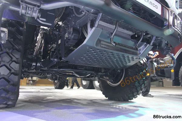 IVECO EuroCargo Series 299 hp 4X4(6 wheels) Cargo Truck Chassis (1) | 86Trucks