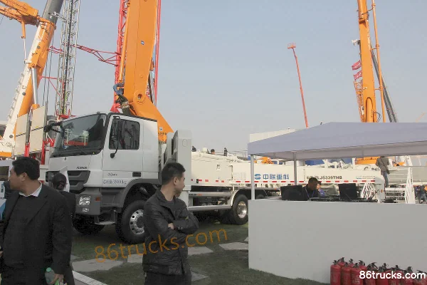 ZOOMLION 49 m camion pompe à béton (châssis Mercedes-Benz Actros 3341) Carrosserie (1) | 86Trucks