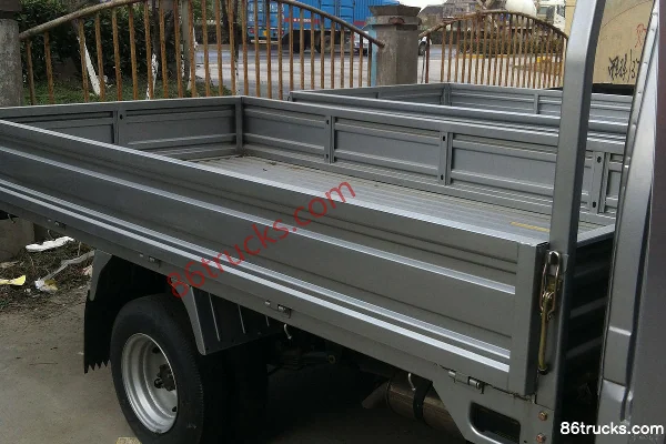 2011 JAC Lingling 1.8L 54hp 4X2(6 wheels) Diesel Flatbed Micro Truck with Side Rails Chassis (1) | 86Trucks