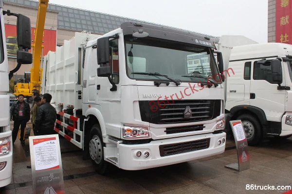 Sinotruk HOWO 266 hp 4X2(6 wheels) Garbage Truck (Qingzhuan Brand) Exterior (2) | 86Trucks