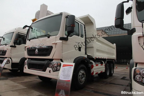 Sinotruk HOWO T5G Heavy Truck 340hp 6X4(10 wheels) 5.6m dump truck Exterior (3) | 86Trucks