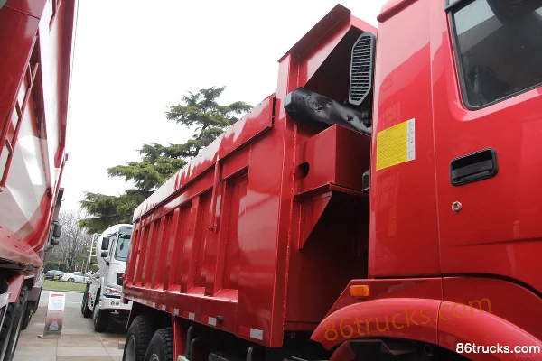Sinotruk HOWO camion lourd 300 ch 6X4(10 roues) camion benne 5,4 m Extérieur (3) | 86Trucks