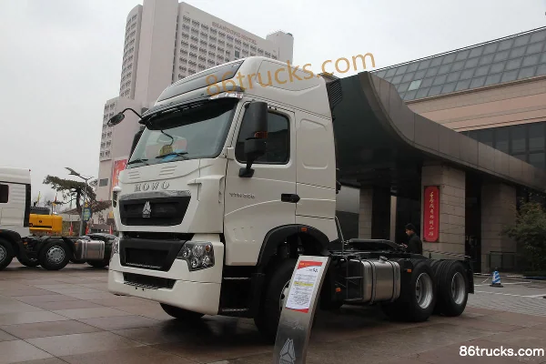 Sinotruk HOWO-T7H Heavy Truck 390hp 6X4(10 wheels) Tractor Truck (ZZ4257V324MC1) Exterior (2) | 86Trucks