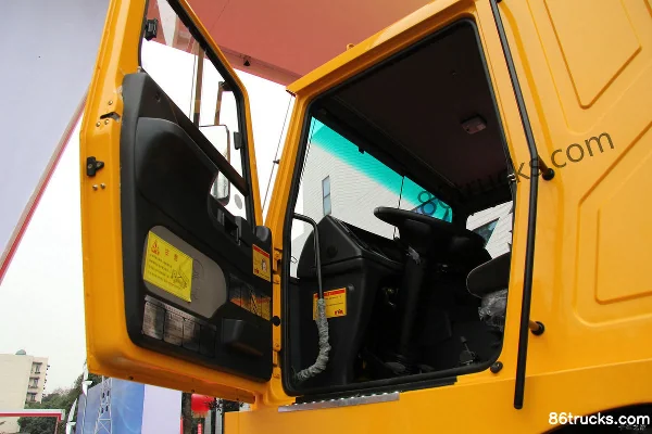 Hongyan King Mine Truck 371hp 6X4(10 wheels) Wide-body Mining Dump Truck Cab (1) | 86Trucks