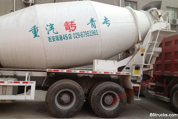 Sinotruk HOWO 336 ch 6X4(10 roues) camion malaxeur (marque Qingzhuan) Carrosserie (1) | 86Trucks