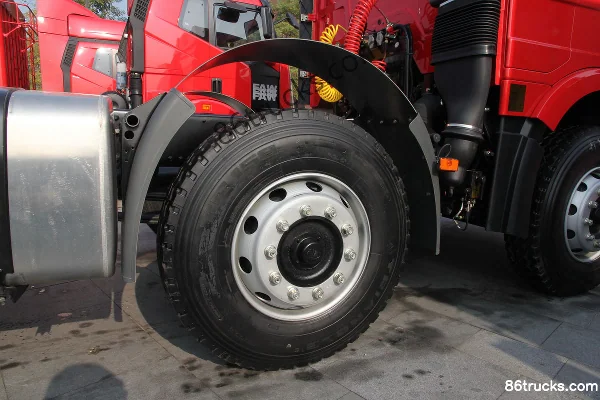 FAW Jiefang J6M Heavy Truck 310hp 6X4(10 wheels) Tractor Truck Chassis (2) | 86Trucks