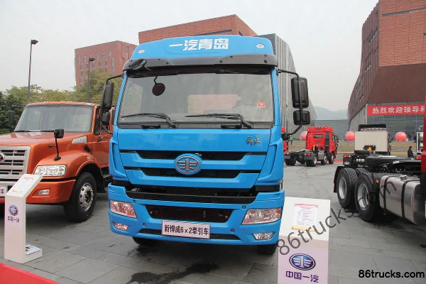 FAW Jiefang Qingdao Xin Hanwei (J5M) camion lourd 330 ch 6X2(8 roues) tracteur routier (léger) Extérieur (2) | 86Trucks