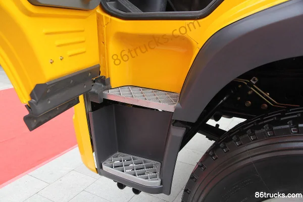 FAW Jiefang Qingdao New Hanwei (J5M) Heavy Truck 336 hp 8X4(12 wheels) 8m Dump Truck Chassis (2) | 86Trucks
