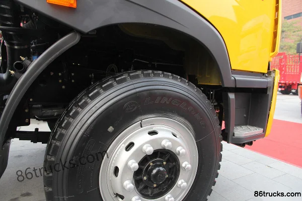 FAW Jiefang Qingdao New Hanwei (J5M) Heavy Truck 336 hp 8X4(12 wheels) 8m Dump Truck Chassis (1) | 86Trucks
