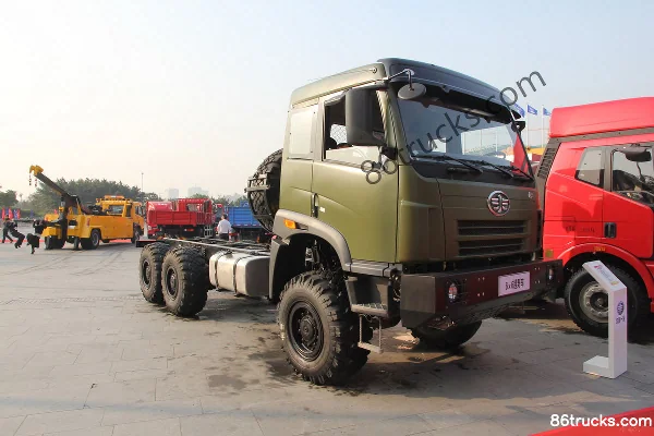 FAW Jiefang Aowei (J5P) camion lourd 310 ch 6X4(10 roues) camion porteur à ridelles Extérieur (3) | 86Trucks