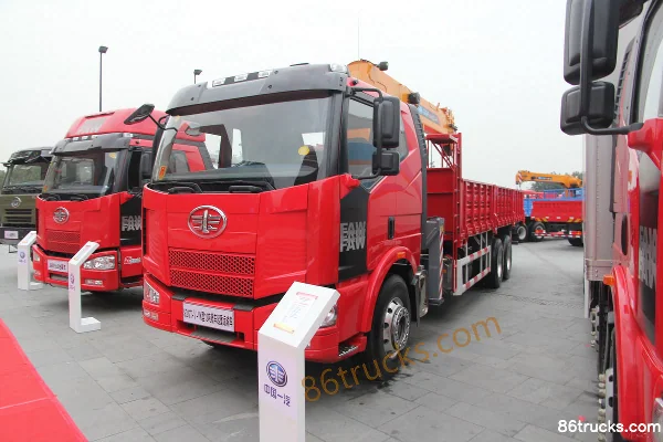 FAW Jiefang J6M 260hp 6X4(10 wheels) truck-mounted crane Exterior (2) | 86Trucks
