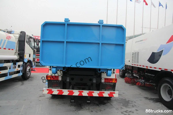 FAW Jiefang J6L 160 hp 4X2(6 wheels) Van Detachable Garbage Truck Chassis (3) | 86Trucks