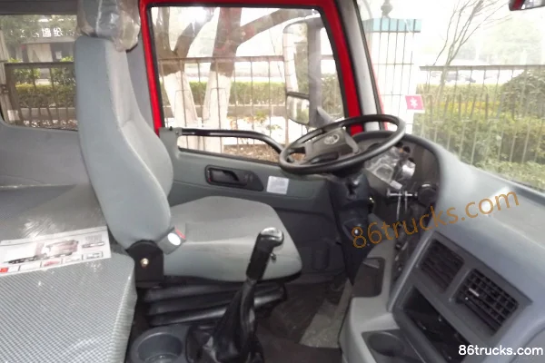 FAW Jiefang Qingdao New Dawai Heavy Truck 380 hp 8X4(12 wheels) 9.5m Sleeper Cab Stake Cargo Truck (2) | 86Trucks