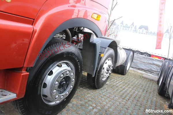 FAW Jiefang Qingdao Tu V heavy truck 310 hp 6X2(8 wheels) tractor truck Chassis (1) | 86Trucks