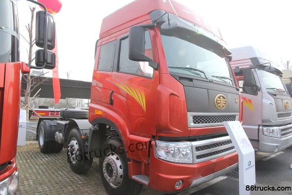 FAW Jiefang Qingdao Tu V heavy truck 310 hp 6X2(8 wheels) tractor truck Exterior (3) | 86Trucks