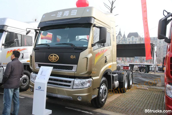 FAW Jiefang Qingdao Tu V heavy truck 330 hp 6X4(10 wheels) tractor truck Exterior (3) | 86Trucks