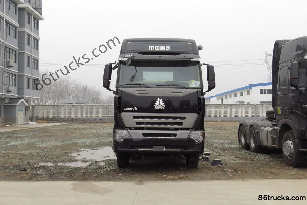 Sinotruk HOWO A7 heavy truck 460hp 6X4(10 wheels) tractor truck Exterior (2) | 86Trucks
