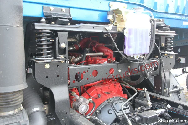 FAW Jiefang Qingdao Lu V Medium Truck 180 hp 4X2(6 wheels) 6.75m stake truck Chassis (2) | 86Trucks