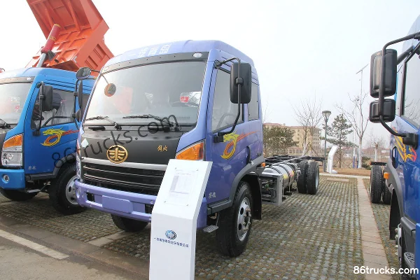 FAW Jiefang Qingdao Sailong camion porteur moyen 194 ch 4X2(6 roues) 7,2 m camion porteur à benne fermée cabine avancée Extérieur (2) | 86Tr
