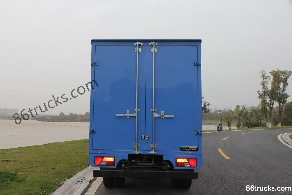 JMC Kairui 800 120hp 4X2(6 wheels) 4.1m Single Row Van Light Truck (Basic) Chassis (1) | 86Trucks