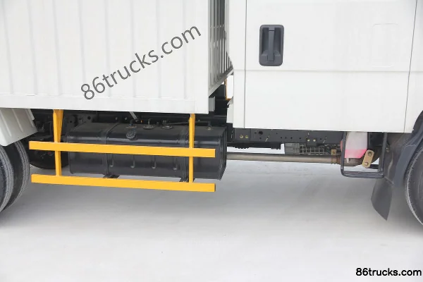 JMC Kairui 800 120 ch 4X2(6 roues) camion léger fourgon cabine double 3,1 m Châssis (3) | 86Trucks