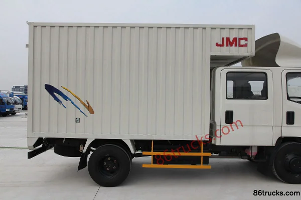 JMC Kairui 800 120 ch 4X2(6 roues) camion léger fourgon cabine double 3,1 m Carrosserie (1) | 86Trucks