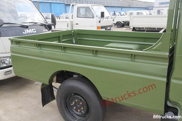 JMC Kaiyun 109hp 4X2(6 wheels) 2.2m Double Row Flatbed Light Truck Body (1) | 86Trucks